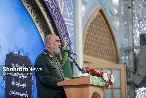 گزارش تصویری | آیین گرامیداشت شهدای خدمت در حرم امام‌رضا(ع) (۱۸ اردیبهشت ۱۴۰۴)