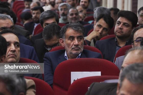 گزارش تصویری | آیین تجلیل از معلمان نمونه کشوری و استانی