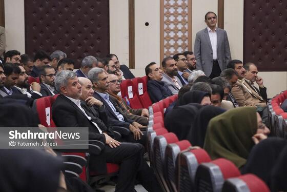گزارش تصویری | آیین تجلیل از معلمان نمونه کشوری و استانی