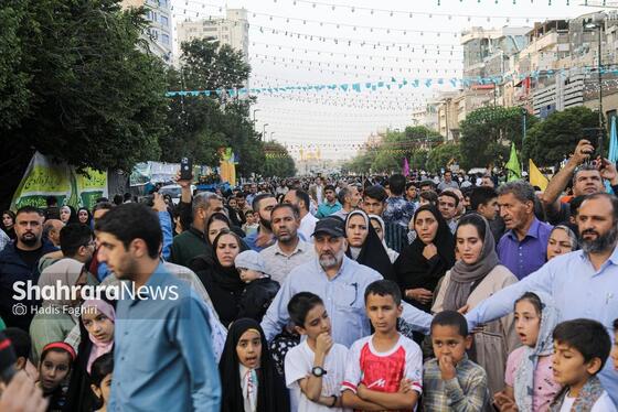 گزارش تصویری | جشن میلیونی امام‌رضایی‌ها در شب میلاد امام‌رضا (ع) / ۲