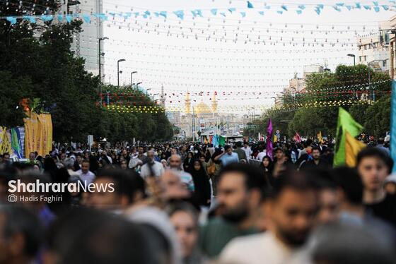 گزارش تصویری | جشن میلیونی امام‌رضایی‌ها در شب میلاد امام‌رضا (ع) / ۲