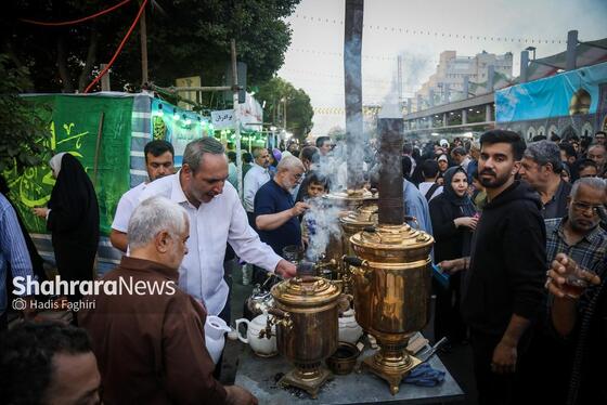 گزارش تصویری | جشن میلیونی امام‌رضایی‌ها در شب میلاد امام‌رضا (ع) / ۲