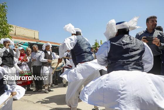 گزارش تصویری | جشن گل‌های محمدی روستای فرخد خراسان رضوی