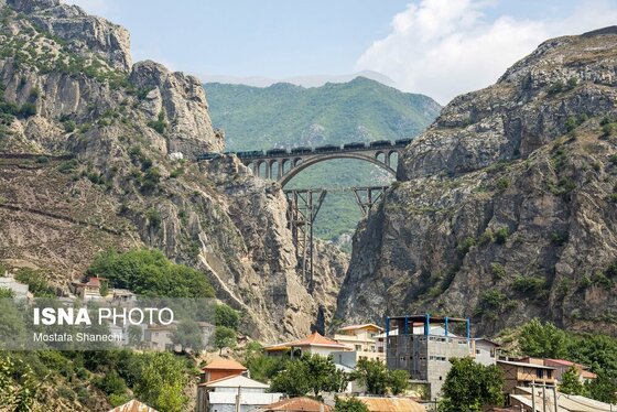 ایران زیباست | ۸۹ سال با پل ورسک