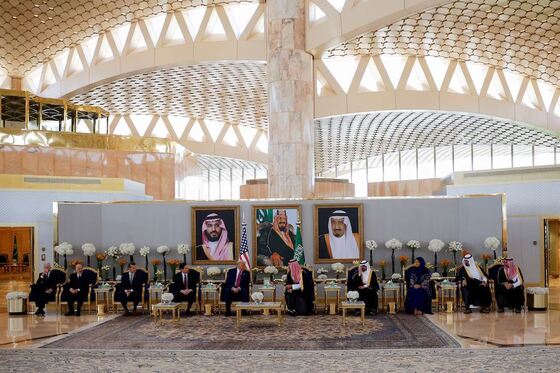 ترامپ در دیدار با بن سلمان: عربستان و آمریکا دوست یکدیگر هستند