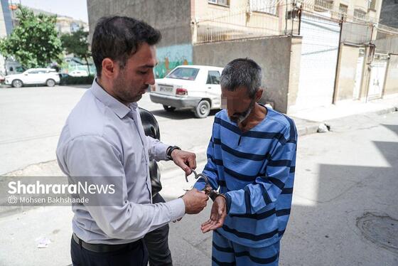 گزارش تصویری | بازسازی صحنه قتل در خیابان شهید کریمی مشهد