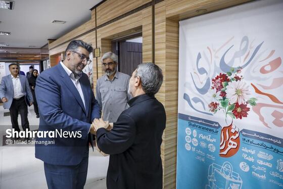 گزارش تصویری | بازدید مدیران شهری از روزنامه شهرآرا به مناسبت شانزدهمین سالگرد انتشار این روزنامه