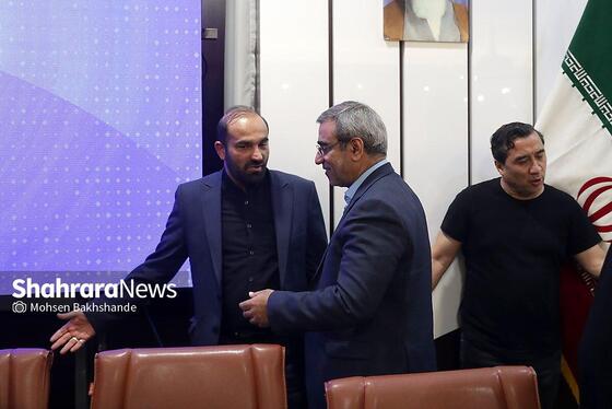 گزارش تصویری | مراسم تجلیل شهرداری از افتخارآفرینان فوتبال پایه مشهد در کشور