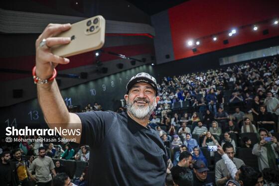گزارش تصویری | اکران مردمی فیلم «زیبا صدایم کن » با حضور عوامل در مشهد