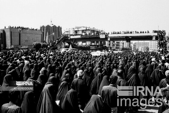 گزارش تصویری | بزرگترین مراسم تشییع دنیا