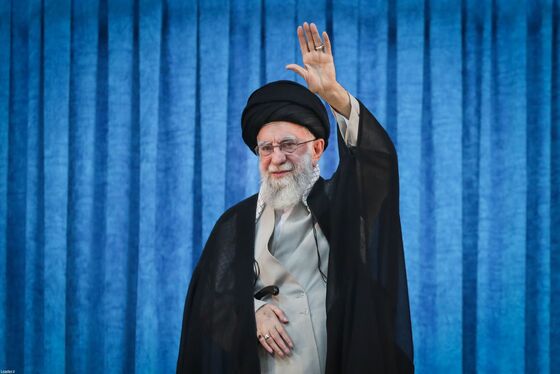 گزارش تصویری | سخنرانی رهبر معظم انقلاب اسلامی در سی‌وششمین سالگرد رحلت حضرت امام(ره)