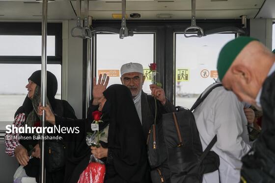گزارش تصویری | بازگشت اولین کاروان حجاج خراسانی به مشهد