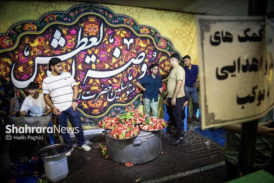 گزارش تصویری | حال‌وهوای خیابان امام‌رضا(ع) مشهد در شب عید غدیر ۱۴۰۴