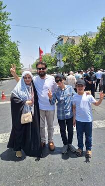 حضور باشکوه مردم در نماز جمعه همدلی و ایستادگی در دانشگاه تهران (۳۰ خرداد ۱۴۰۴) + عکس و فیلم