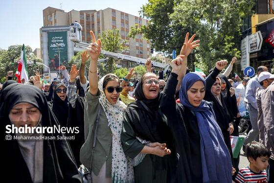 گزارش تصویری | حضور باشکوه مردم مشهد در راهپیمایی جمعه «همدلی و ایستادگی» (۳۰ خرداد ۱۴۰۴)
