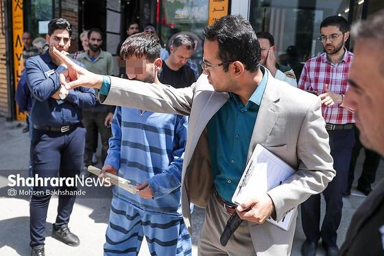 گزارش تصویری | بازسازی صحنه قتل در خیابان توس ۳۳ مشهد