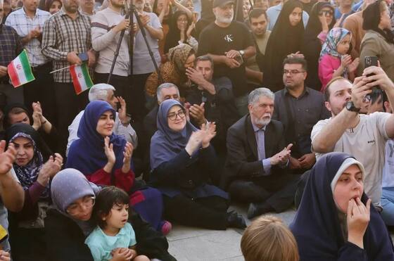 اجرای باشکوه ارکستر سمفونیک تهران در میدان آزادی