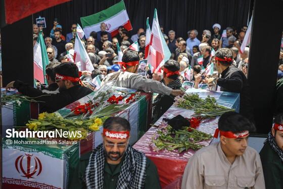 گزارش تصویری | تشییع پیکر مطهر ۱۵ شهید حملات خصمانه اخیر رژیم صهیونیستی به ایران در مشهد مقدس (جمعه ۶ تیر ۱۴۰۴)