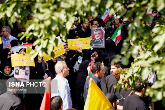 گزارش تصویری | مراسم تشییع پیکر شهدای اقتدار در تهران (۷ تیر ۱۴۰۴)