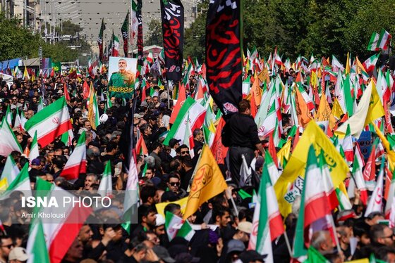 گزارش تصویری | مراسم تشییع پیکر شهدای اقتدار در تهران (۷ تیر ۱۴۰۴)