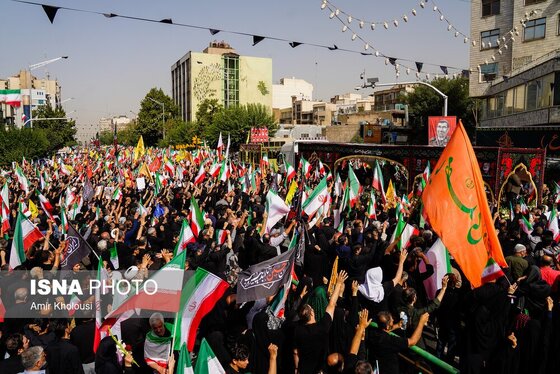 گزارش تصویری | مراسم تشییع پیکر شهدای اقتدار در تهران (۷ تیر ۱۴۰۴)