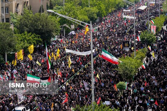 گزارش تصویری | مراسم تشییع پیکر شهدای اقتدار در تهران (۷ تیر ۱۴۰۴)