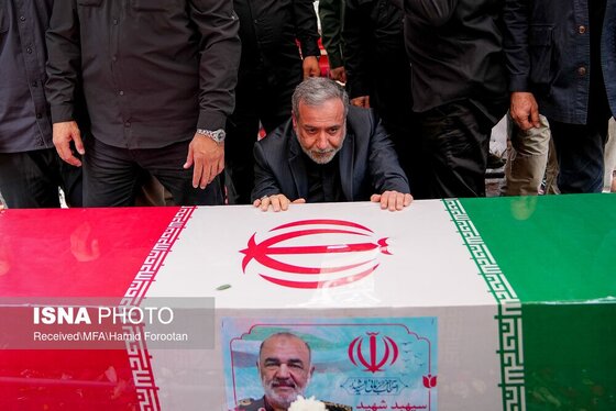 گزارش تصویری | مراسم تشییع پیکر شهدای اقتدار در تهران (۷ تیر ۱۴۰۴)