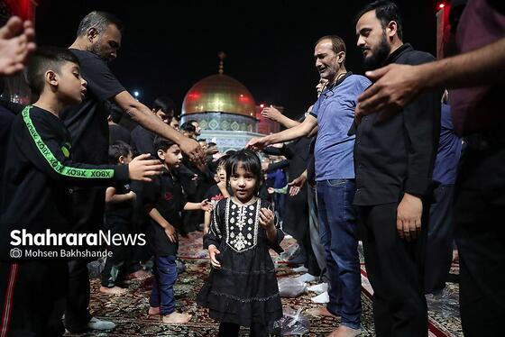 گزارش تصویری | «حسینیه حرم» میزبان عزاداران هندوستانی و پاکستانی