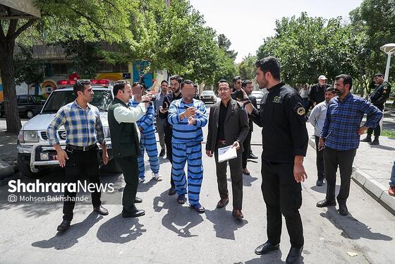 گزارش تصویری | بازسازی صحنه قتل در خیابان خواجه ربیع مشهد
