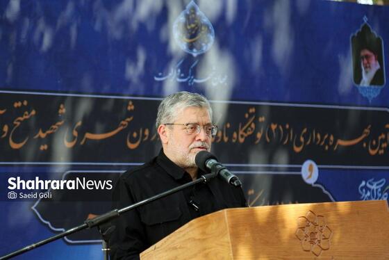 گزارش تصویری | آیین بهره‌برداری از دو توقفگاه ناوگان باری درون‌شهری شهید مفتح و آزادگان و ۱۱۵ ایستگاه تخلیه و بارگیری در سطح شهر
