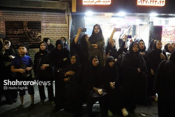 گزارش تصویری | مراسم علم کشیِ مهاجران افغانستانی در گلشهر مشهد