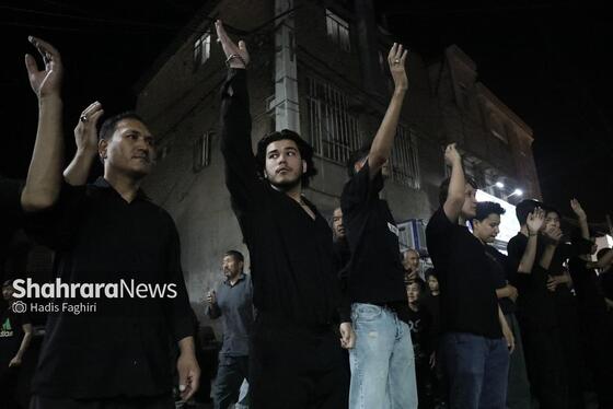 گزارش تصویری | مراسم علم کشیِ مهاجران افغانستانی در گلشهر مشهد