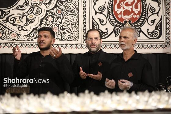 گزارش تصویری | مراسم روضه خوانی شب هشتم  ماه محرم در خیابان های مشهد