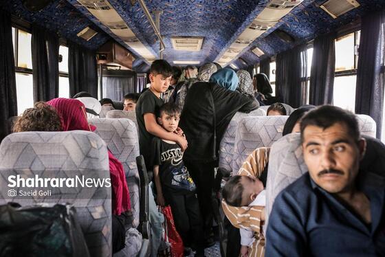 گزارش تصویری | روند خروج مهاجران افغانستانی غیرمجاز از مرز دوغارون
