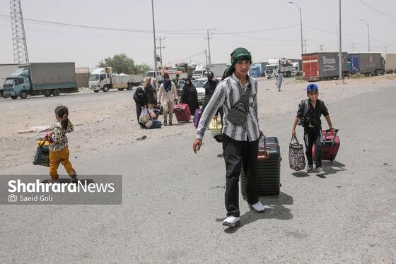 گزارش تصویری | روند خروج مهاجران افغانستانی غیرمجاز از مرز دوغارون