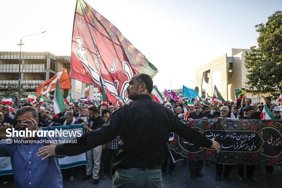 گزارش تصویری | راهپیمایی روز ملی عفاف و حجاب در مشهد (۲۱ تیر ۱۴۰۴)