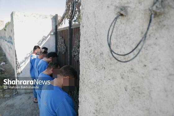 گزارش تصویری | بازسازی صحنه قتل در جاده شهرک صنعتی فردوسی مشهد