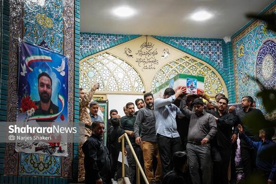 گزارش تصویری | آئین بدرقه پیکر شهید سید حسن حسینی نژاد در مشهد