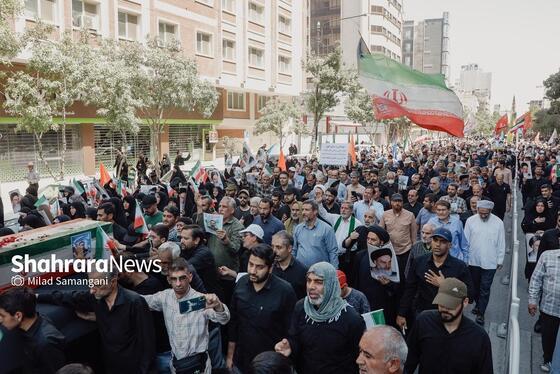 گزارش تصویری | تشییع پیکر مطهر شهید اقتدار حسن حسینی نژاد در مشهد