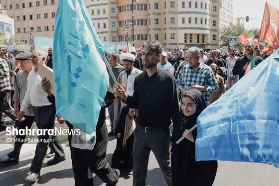 گزارش تصویری | تشییع پیکر مطهر شهید اقتدار حسن حسینی نژاد در مشهد