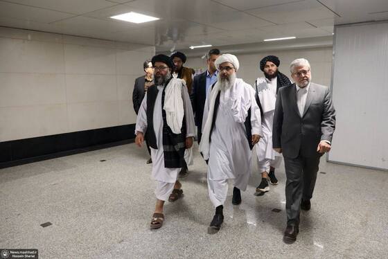 والی هرات از قطار شهری مشهد بازدید کرد + عکس