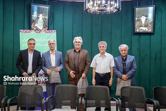 گزارش تصویری | مراسم تقدیر از ۱۶ پیشکسوت فوتبال مشهد