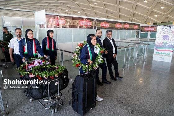گزارش تصویری | استقبال از تیم ملی فوتبال بانوان ایران در مشهد