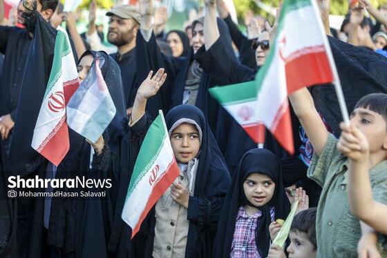 گزارش تصویری | اجتماع بزرگ کودکان و نوجوانان مشهدی در یادبود شهدای کودک و نوجوان ایرانی حمله رژیم صهیونی