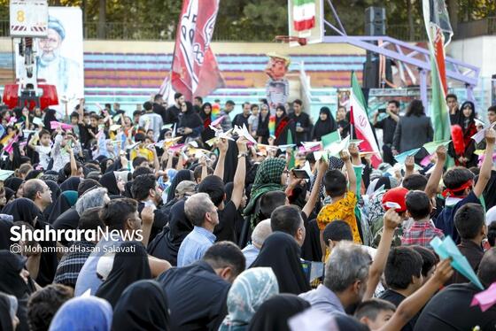 گزارش تصویری | اجتماع بزرگ کودکان و نوجوانان مشهدی در یادبود شهدای کودک و نوجوان ایرانی حمله رژیم صهیونی