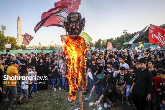 گزارش تصویری | اجتماع بزرگ کودکان و نوجوانان مشهدی در یادبود شهدای کودک و نوجوان ایرانی حمله رژیم صهیونی