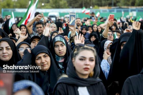 گزارش تصویری | اجتماع بزرگ کودکان و نوجوانان مشهدی در یادبود شهدای کودک و نوجوان ایرانی حمله رژیم صهیونی