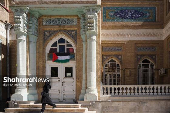 گزارش تصویری | تجمع جامعه پزشکی مشهد در بیمارستان امام رضا (ع) در اعتراض به نسل کشی رژیم صهیونیستی در غزه