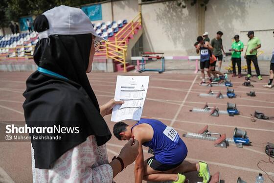 گزارش تصویری | روز اول مسابقات دو و میدانی قهرمانی نوجوانان کشور در مشهد