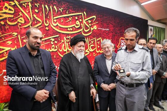 گزارش تصویری | دیدار کاروان اعزامی شهرداری مشهد به اربعین با نماینده ولی فقیه در خراسان رضوی